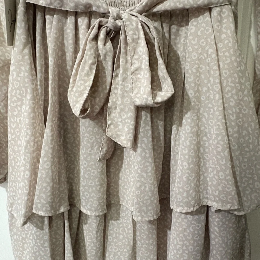 Chic Beige Long Sleeve Dress - Picture 7 of 7